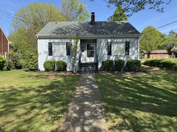 2532 Edinburgh DR NW, Roanoke, VA 24012