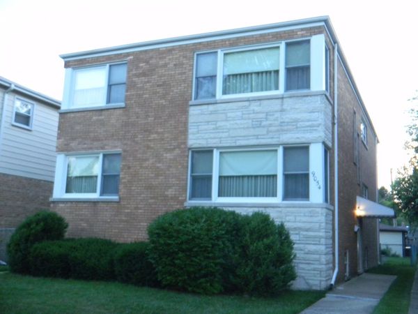 9054 Bennett Avenue, Unit 2, Skokie, IL 60203