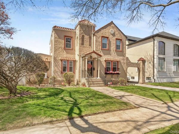 8258 235th Street, Queens Village, NY 11427