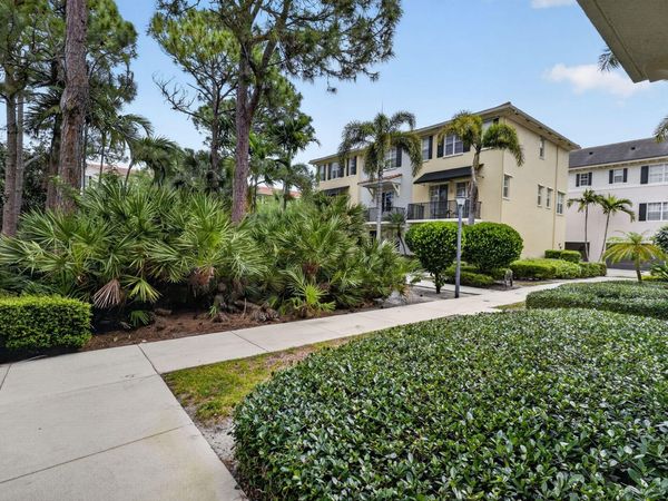 150 Cat Rock Lane, Jupiter, FL 33458