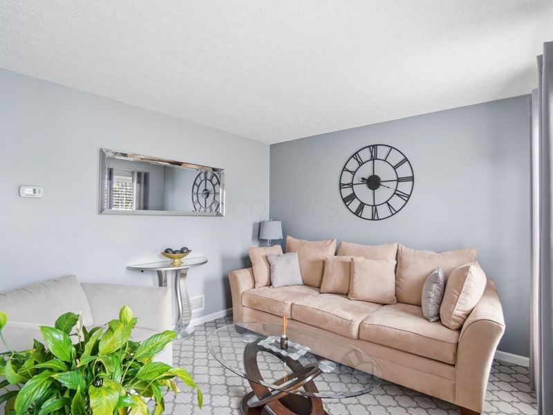 4400 Grays Market Drive, Columbus, OH 43230 Photo 4