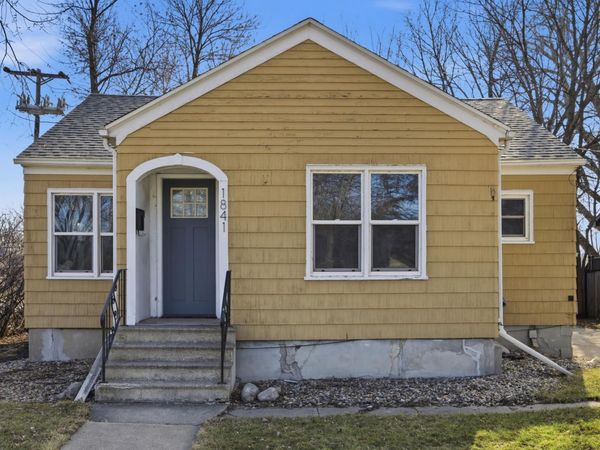 1841 3rd Street N, Fargo, ND 58102