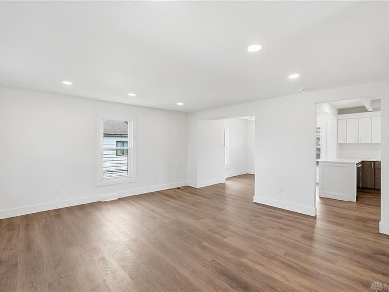 208 Nordale Avenue, Dayton, OH 45420 Photo 8