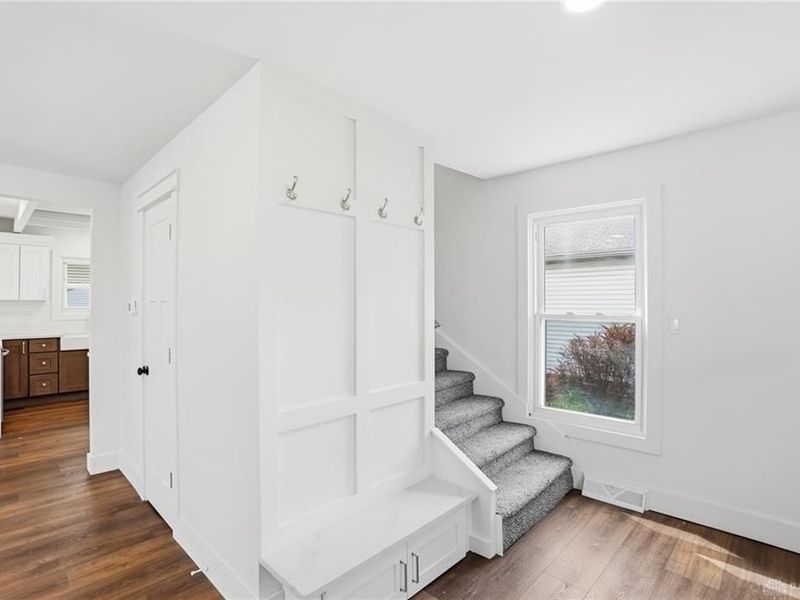 208 Nordale Avenue, Dayton, OH 45420 Photo 9