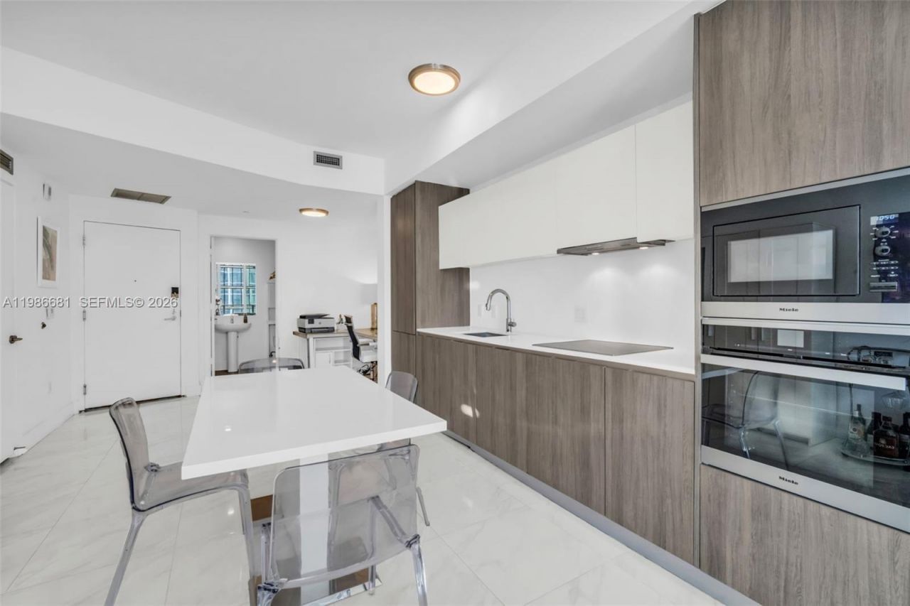 2900 NE 7th Ave, Unit 1408, Miami, FL 33137 Photo