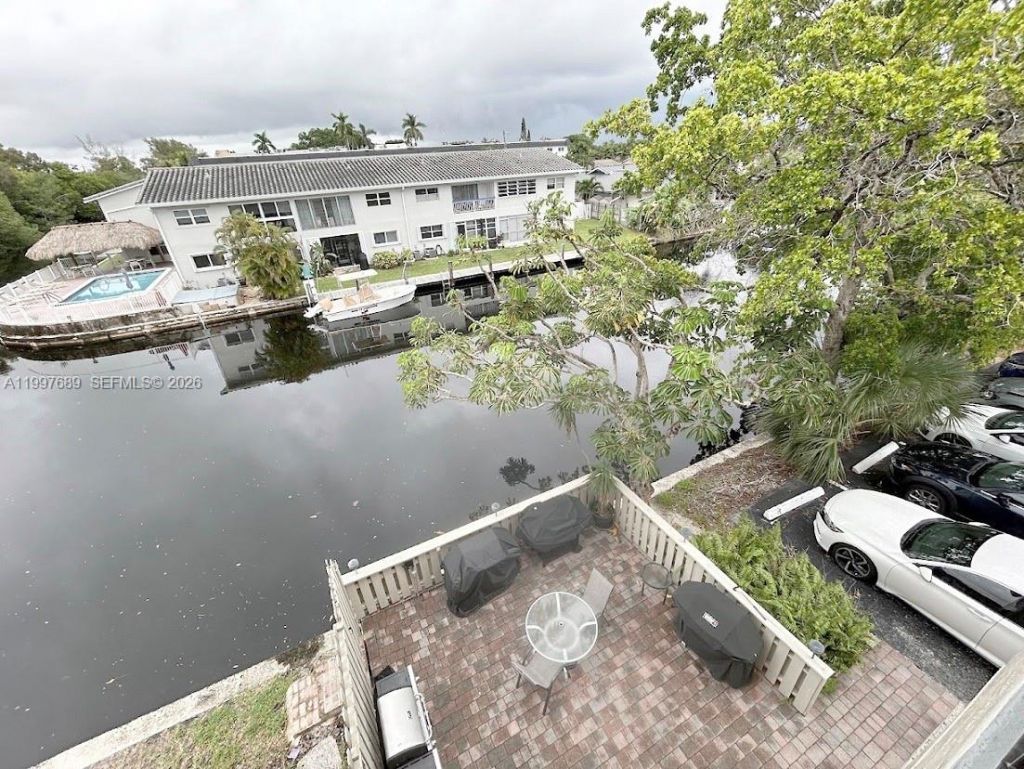 1400 NE 54th St, Unit 306, Fort Lauderdale, FL 33334 Photo