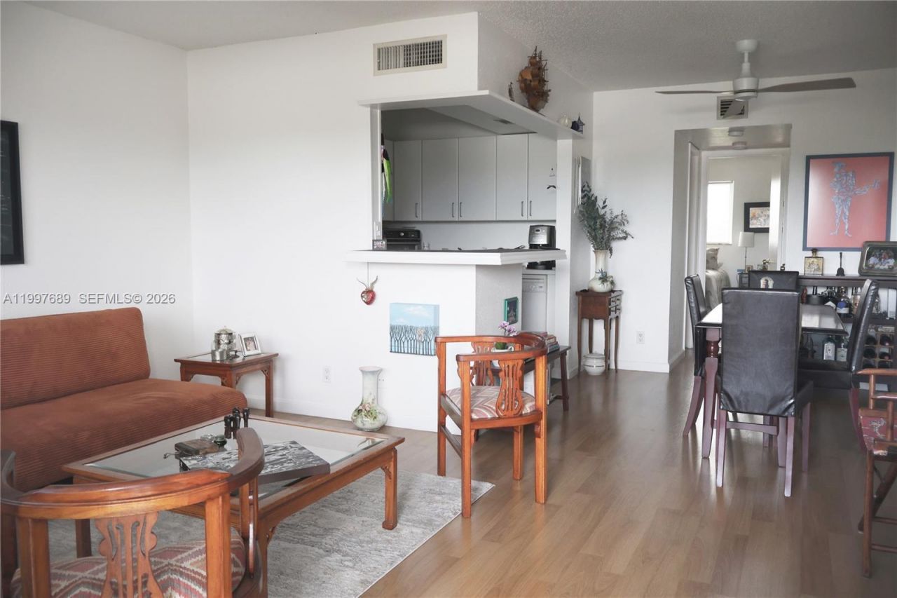 1400 NE 54th St, Unit 306, Fort Lauderdale, FL 33334 Photo