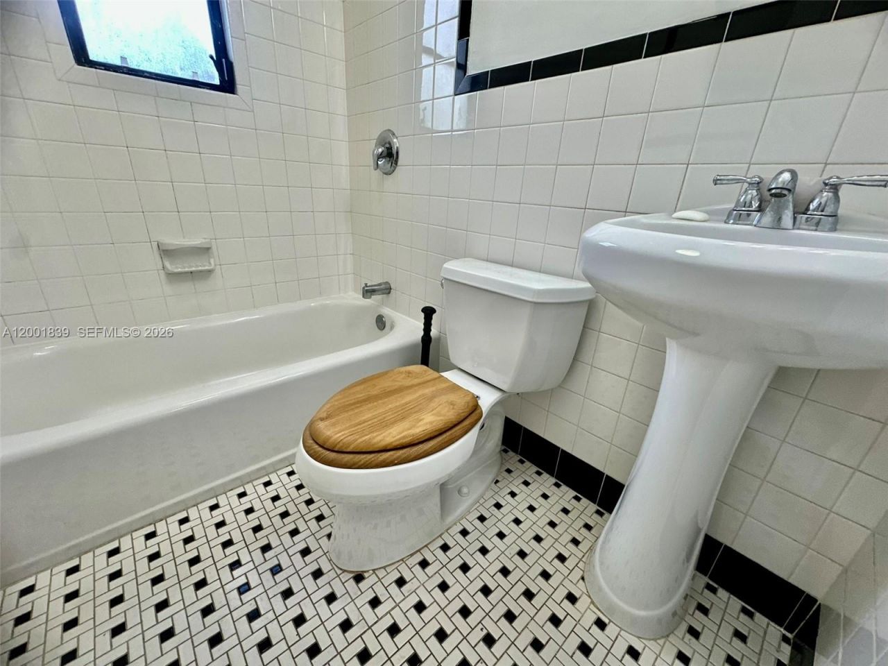 3712 Anderson Rd, Unit 4, Coral Gables, FL 33134 Photo