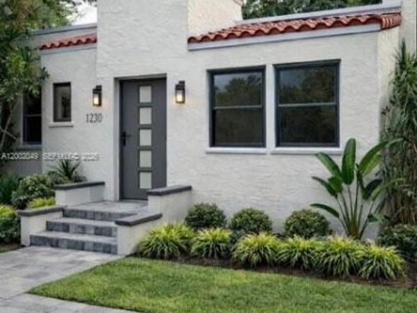 1230 Pizarro St, Coral Gables, FL 33134