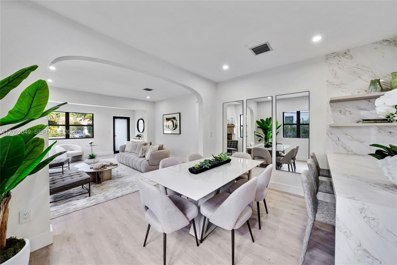 1230 Pizarro St, Coral Gables, FL 33134 Photo