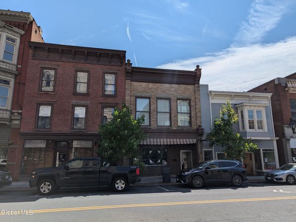 133 Remsen Street, Unit 1, Cohoes, NY 12047