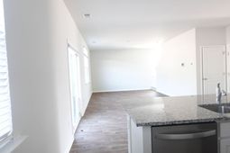 436 Cedarview Road photo 4