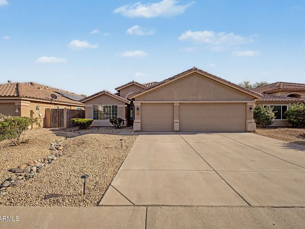 723 W DOUGLAS Avenue, Gilbert, AZ 85233