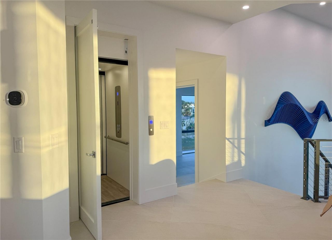 519 Rountree Drive, Longboat Key, FL 34228 Photo