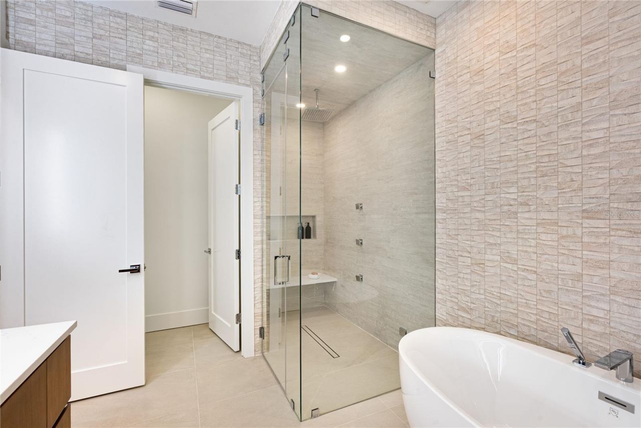 519 Rountree Drive, Longboat Key, FL 34228 Photo