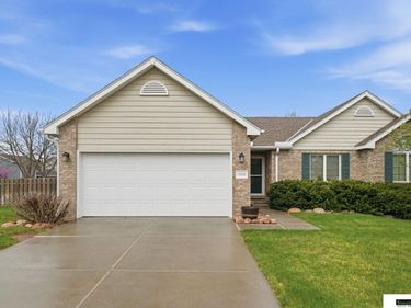 7373 S 52Nd Street, Lincoln, NE 68516