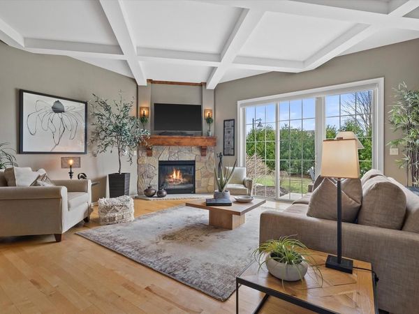 1750 Bess COURT, Oconomowoc, WI 53066