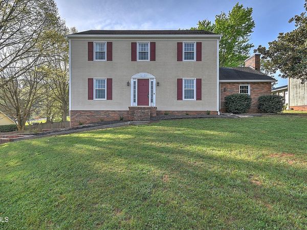 1420 Ruthbrooke Drive, Mount Carmel, TN 37645