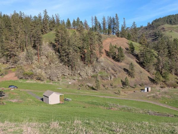 136 Heavy Grace Ln, Kamiah, ID 83536