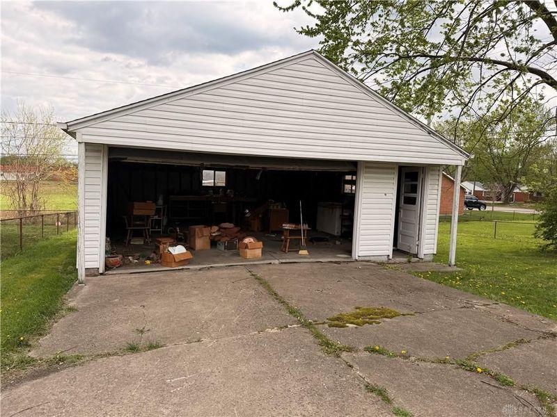 102 McCraw Drive, Union, OH 45322 Photo 6