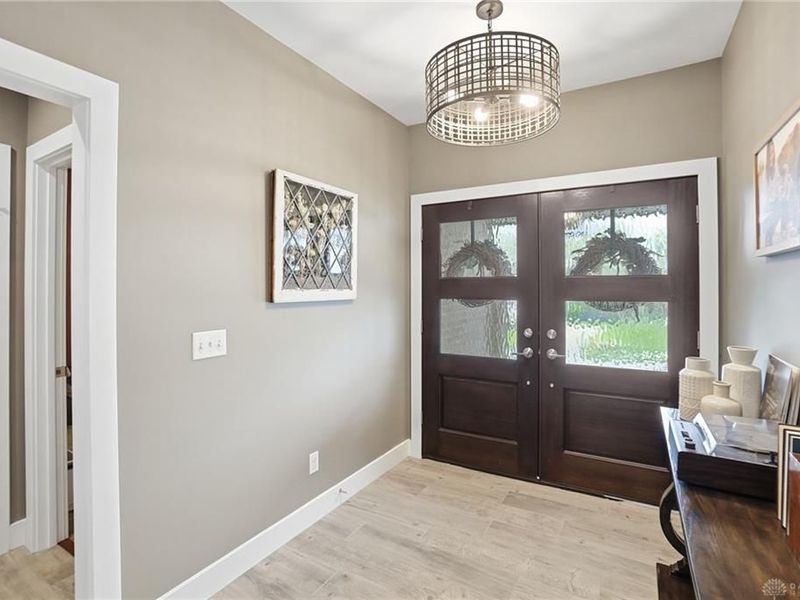 1599 Fox Trail, Bellbrook, OH 45305 Photo 10