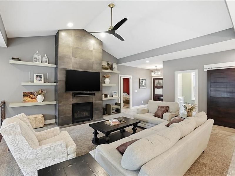 1599 Fox Trail, Bellbrook, OH 45305 Photo 12