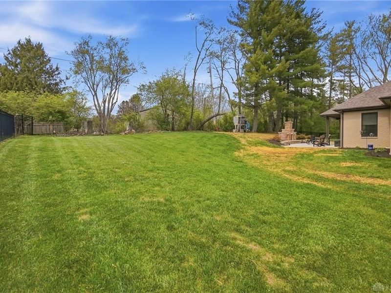 1599 Fox Trail, Bellbrook, OH 45305 Photo 50