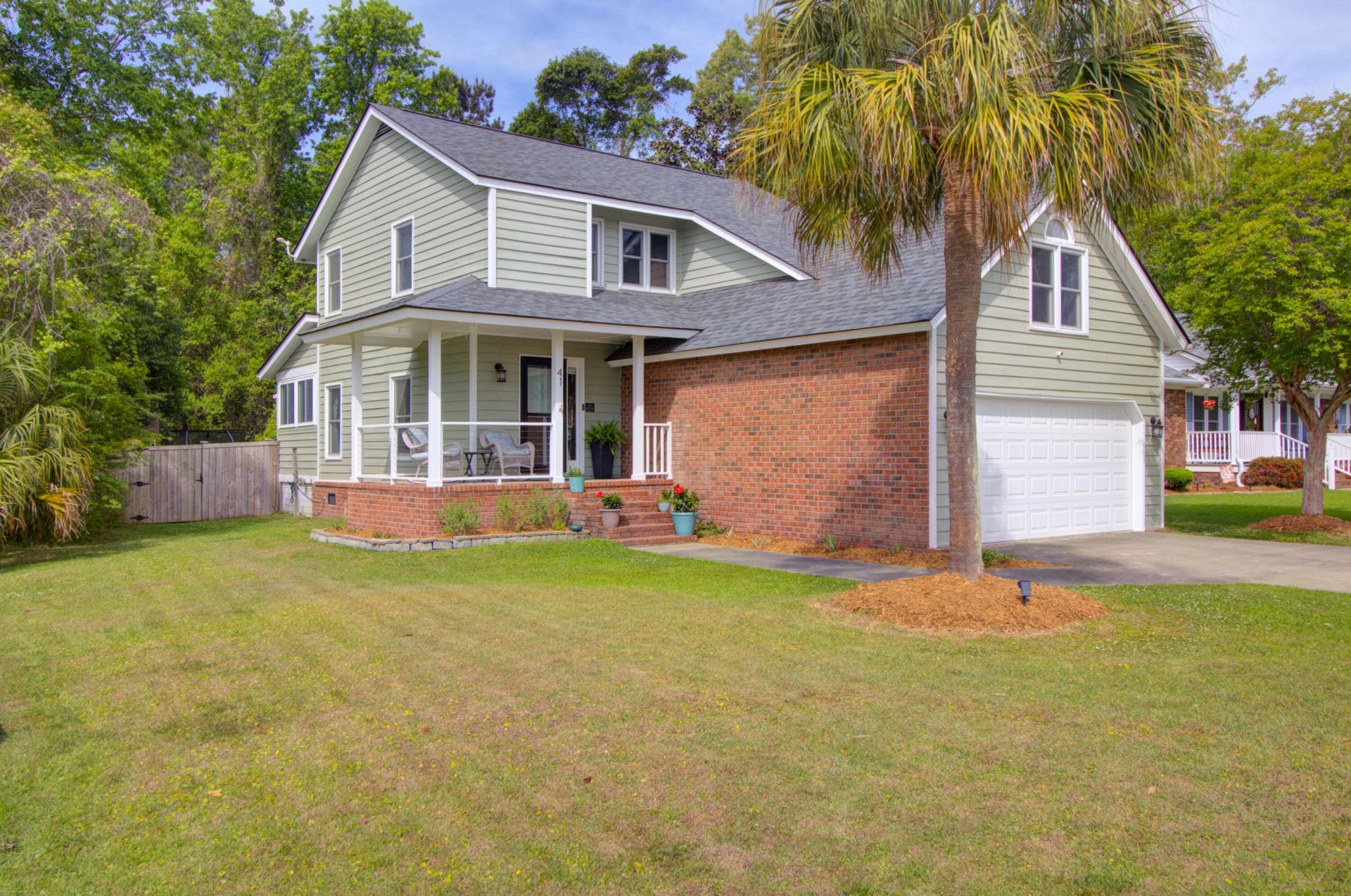 41 N Basilica Avenue Photo 1