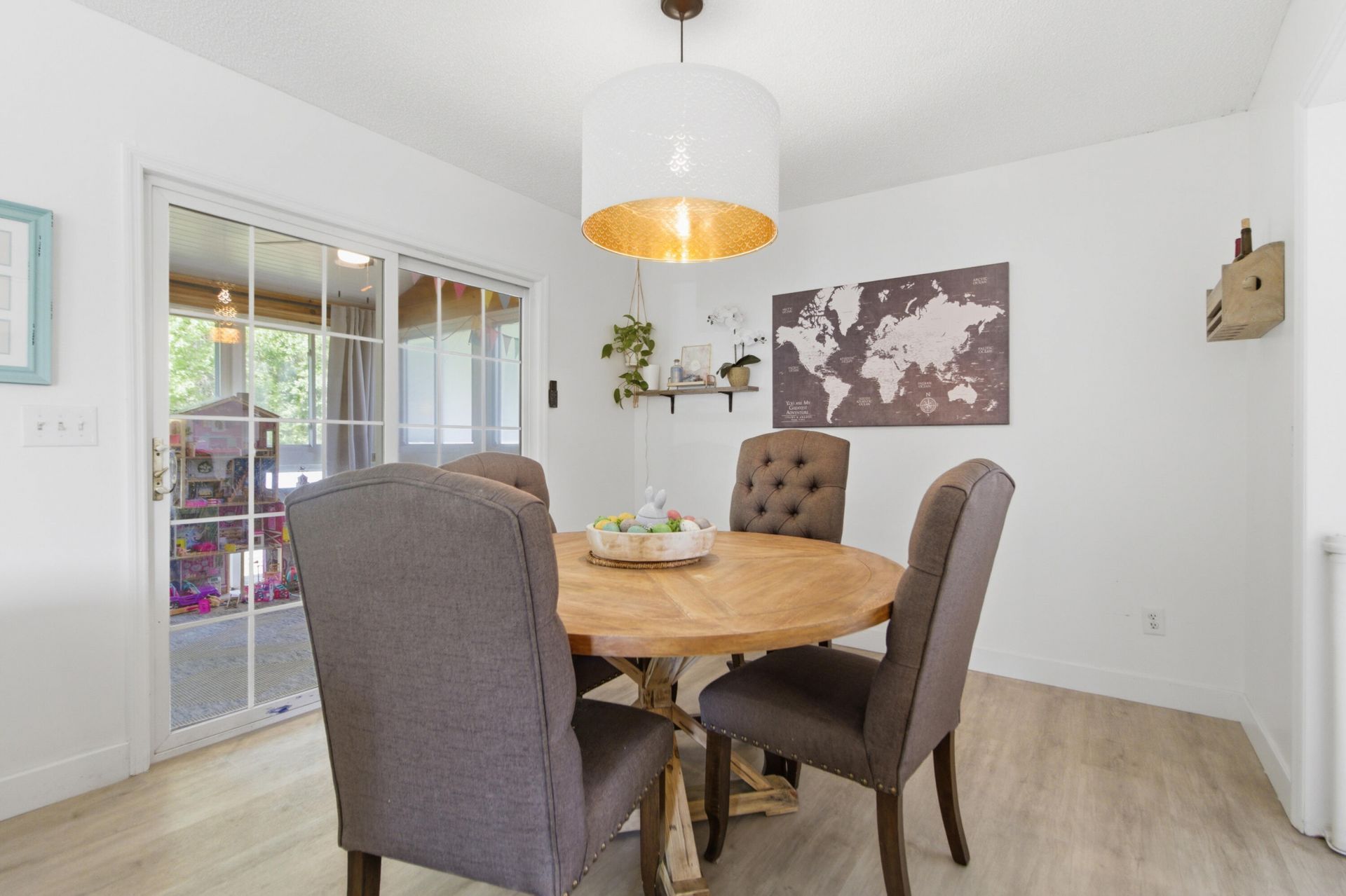 41 N Basilica Avenue Photo 11