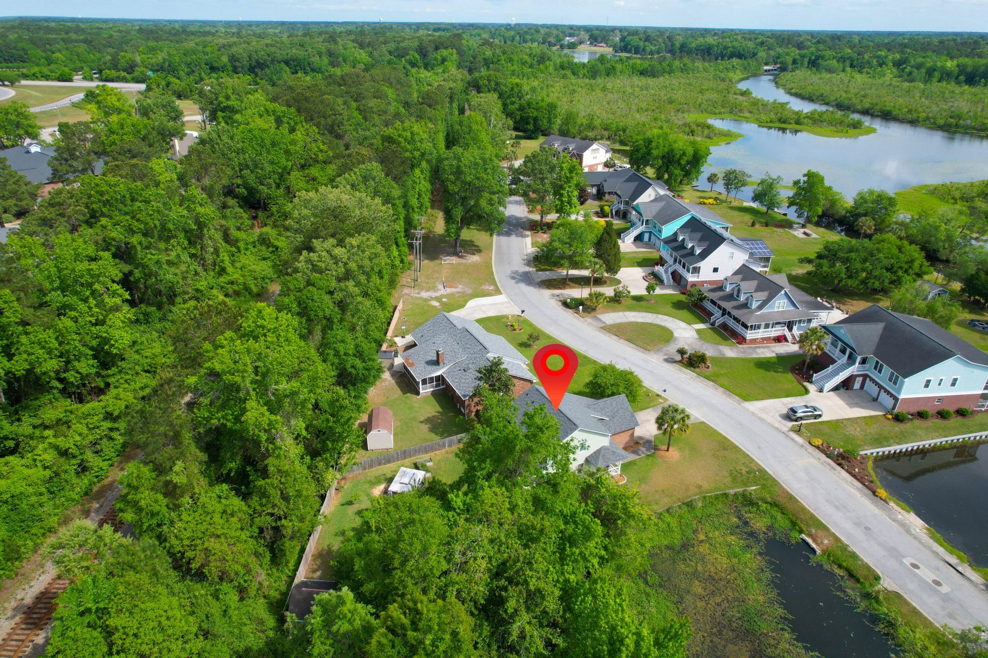 41 N Basilica Avenue Photo 38