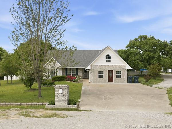 232 Waterford, Dickson, OK 73401