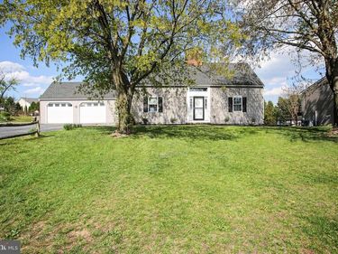 2333 SOLLENBERGER ROAD, CHAMBERSBURG, PA 17202