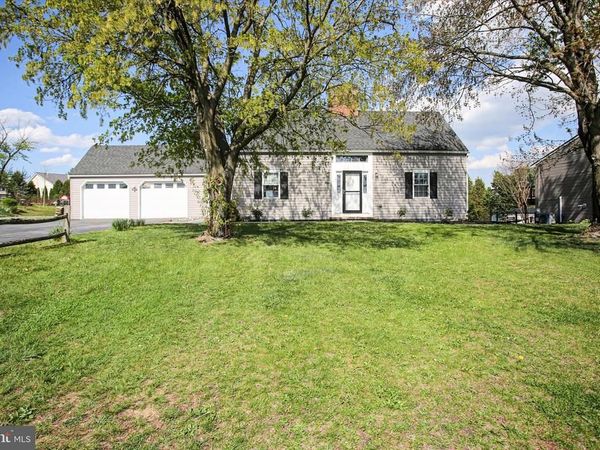 2333 SOLLENBERGER ROAD, CHAMBERSBURG, PA 17202