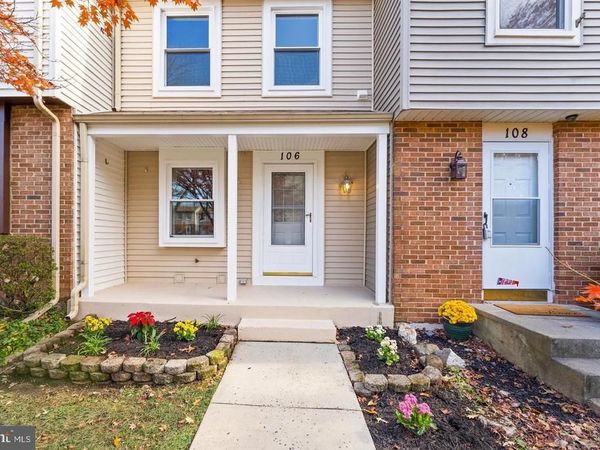 106 CHARING COURT, STERLING, VA 20164