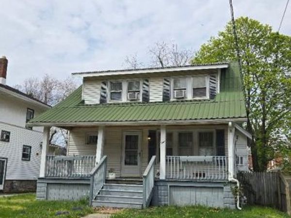 4 HOWARD STREET, VINELAND, NJ 08360