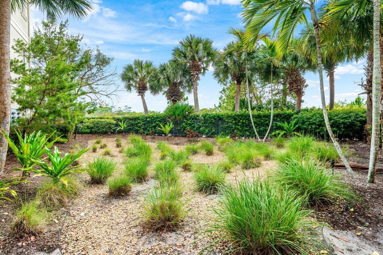 144 Tierra Lane, Unit 11, Jupiter, FL 33477 Photo