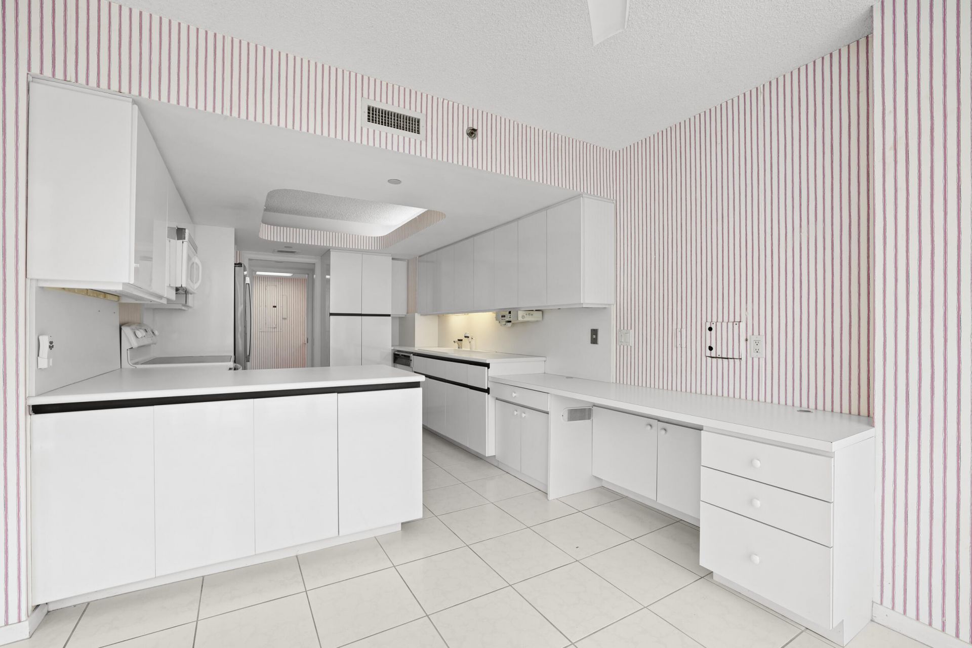 3211 S Ocean Boulevard, Unit 804, Highland Beach, FL 33487 Photo