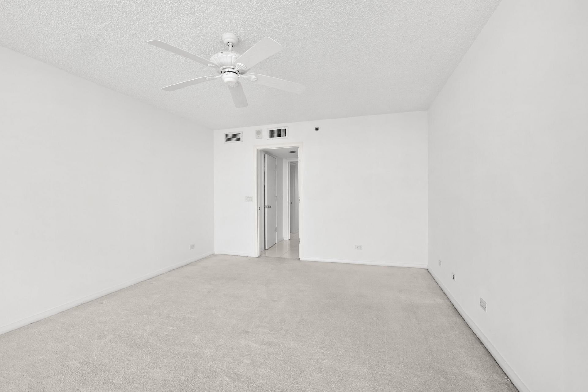 3211 S Ocean Boulevard, Unit 804, Highland Beach, FL 33487 Photo