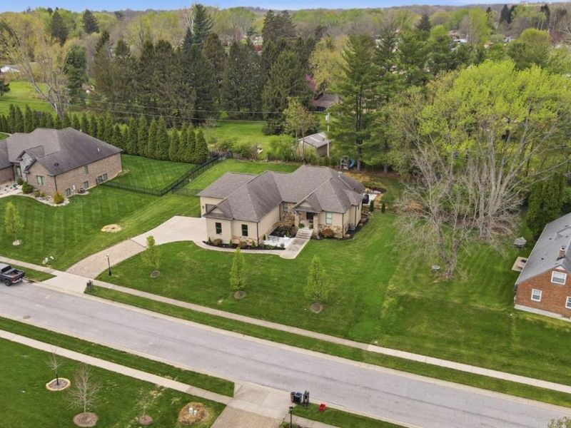 1599 Fox Trail, Bellbrook, OH 45305 Photo 2