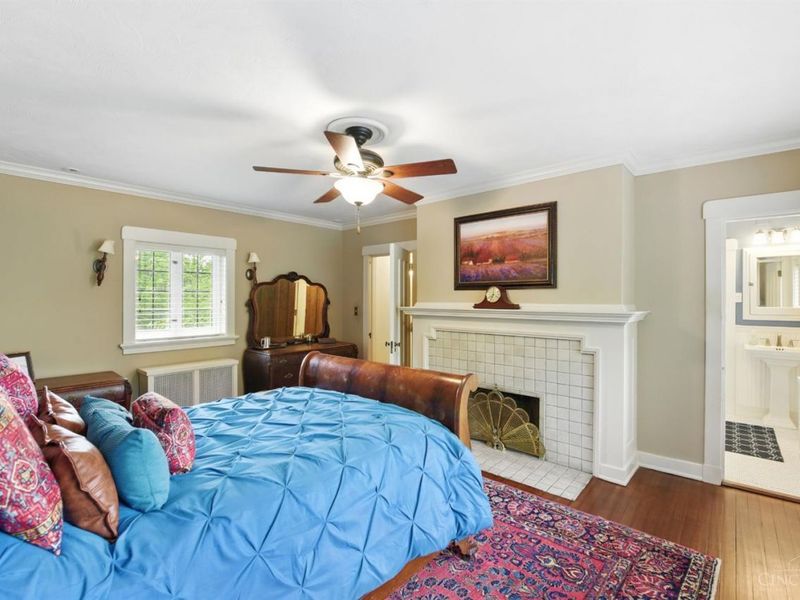 820 Van Nes Drive, Glendale, OH 45246 Photo 29