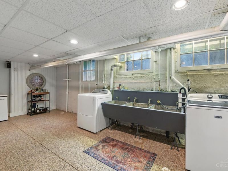 820 Van Nes Drive, Glendale, OH 45246 Photo 42