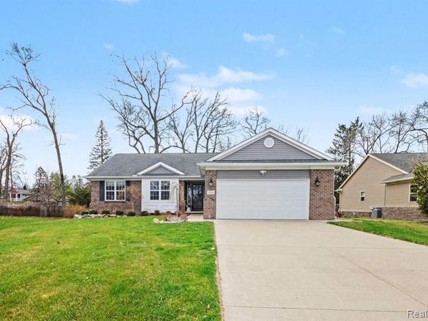 3816 Lyndon Lane, Waterford Twp, MI 48329