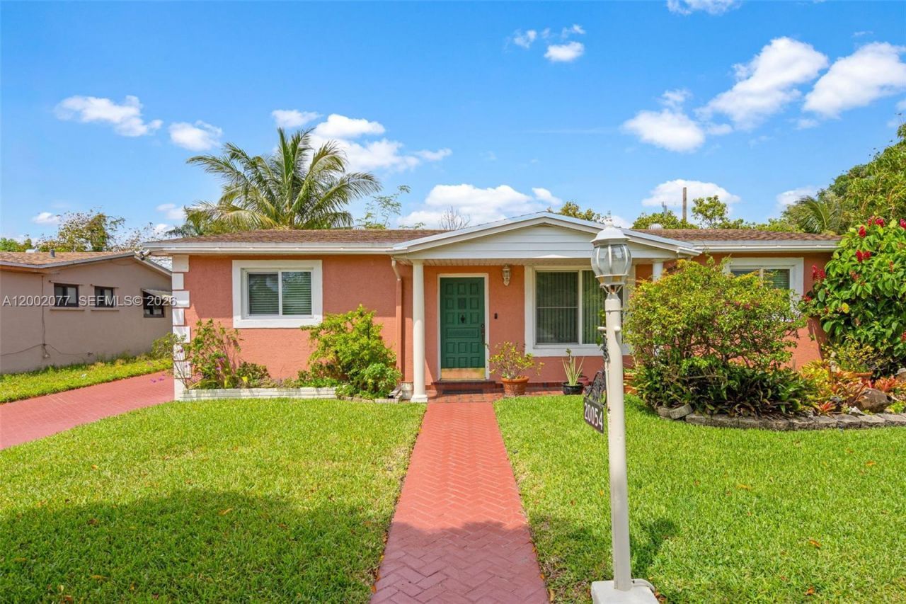 20054 NW 12th Pl, Miami Gardens, FL 33169 Photo