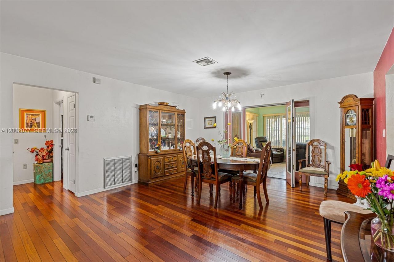 20054 NW 12th Pl, Miami Gardens, FL 33169 Photo