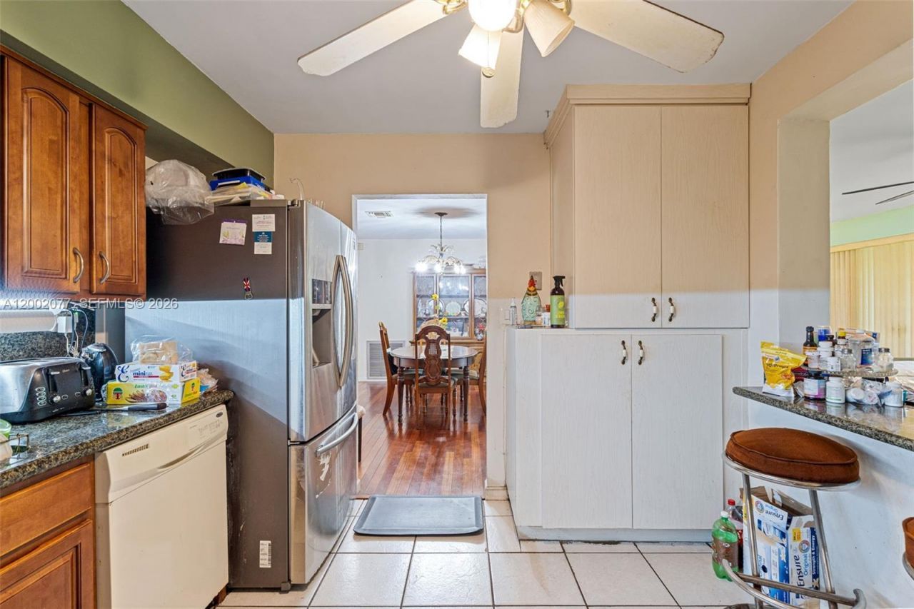 20054 NW 12th Pl, Miami Gardens, FL 33169 Photo