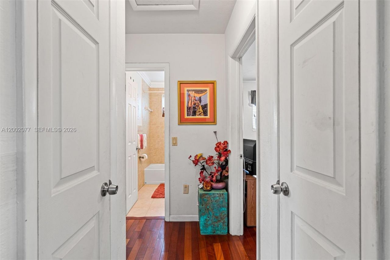 20054 NW 12th Pl, Miami Gardens, FL 33169 Photo