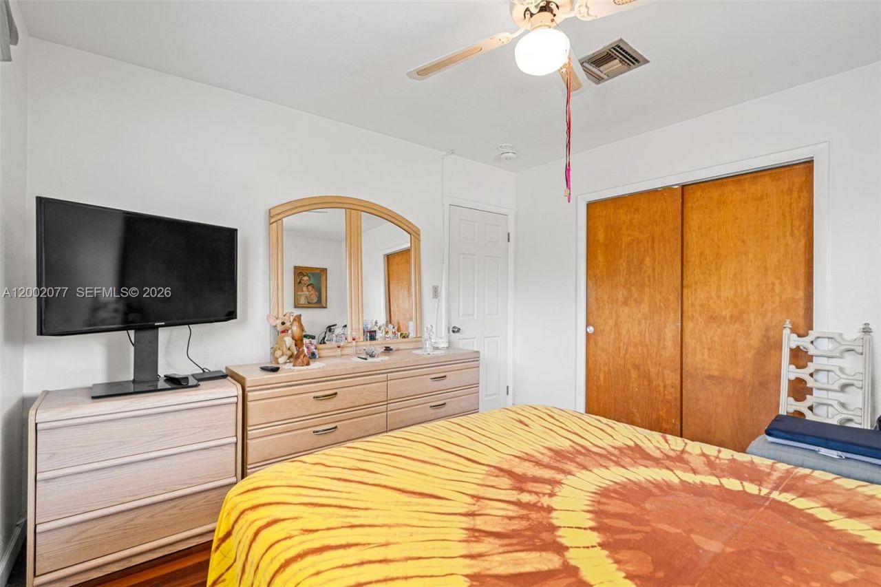 20054 NW 12th Pl, Miami Gardens, FL 33169 Photo