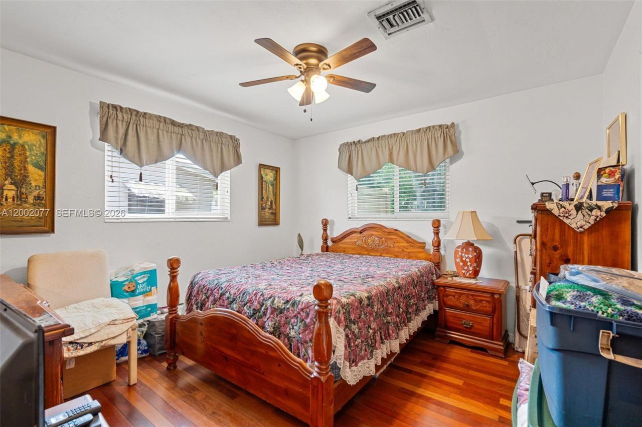 20054 NW 12th Pl, Miami Gardens, FL 33169 Photo