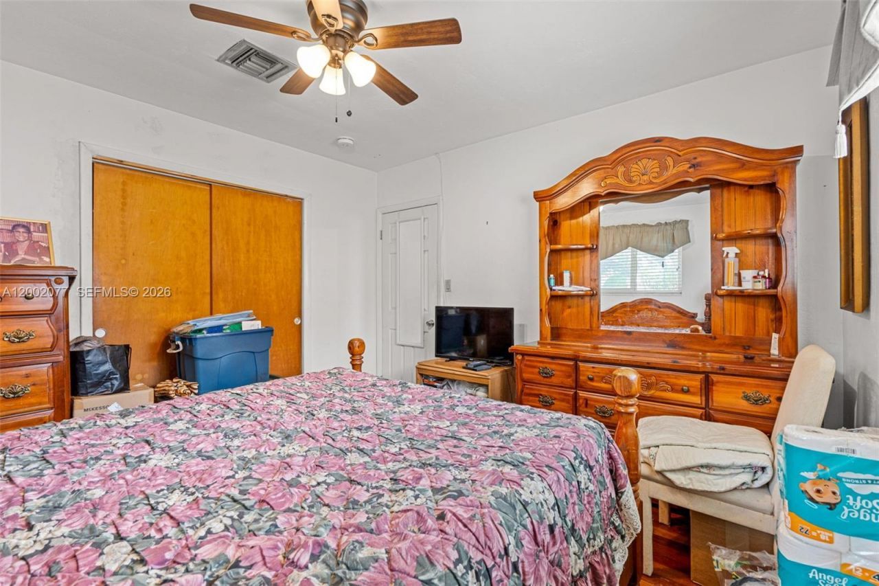 20054 NW 12th Pl, Miami Gardens, FL 33169 Photo