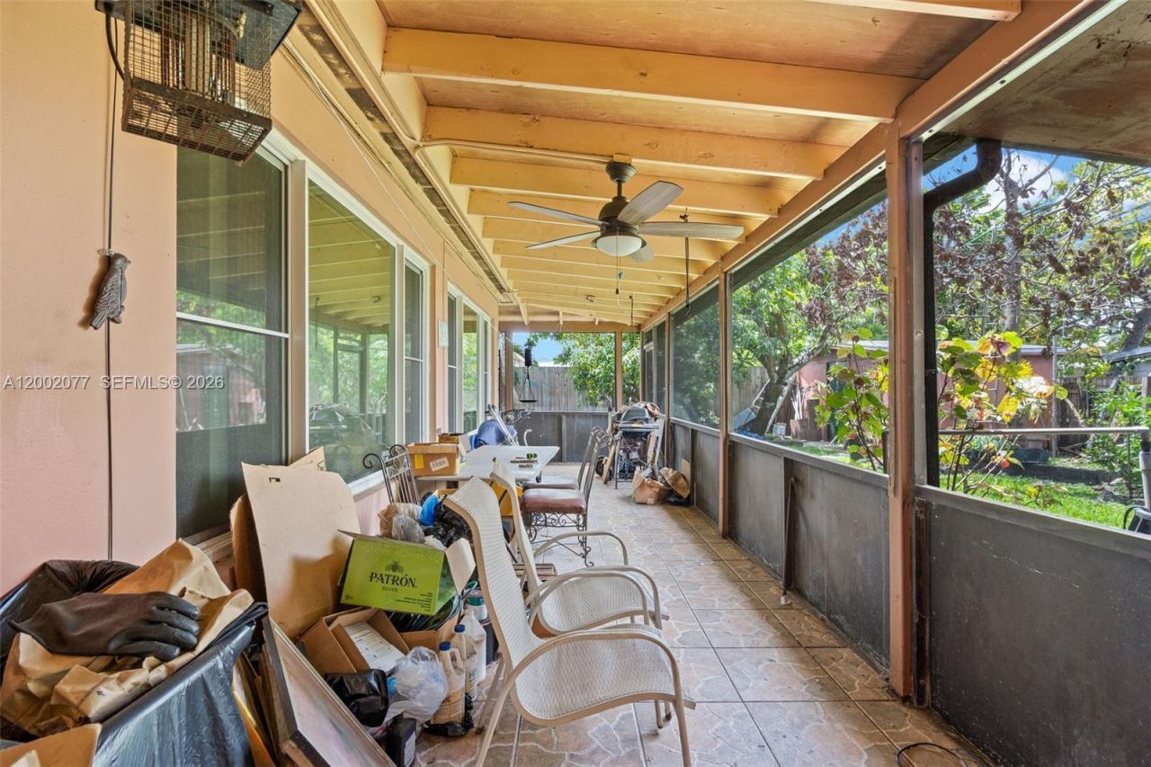 20054 NW 12th Pl, Miami Gardens, FL 33169 Photo